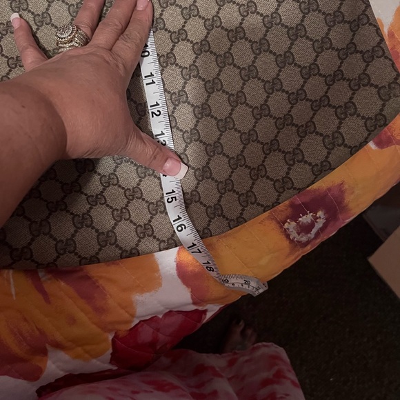 Authentic Gucci Tote Good Condition Used Tan Brown See All pics Welcome Offers - Picture 1 of 16